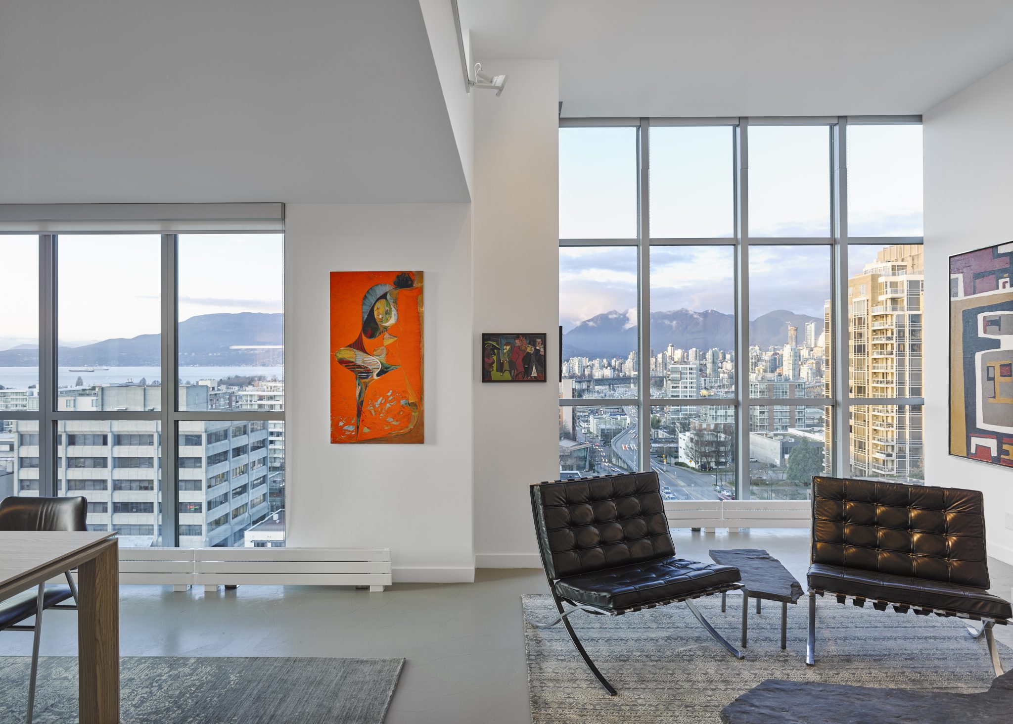 A closer look at Penthouse Features Best Artistic Expression In Private Museum Space